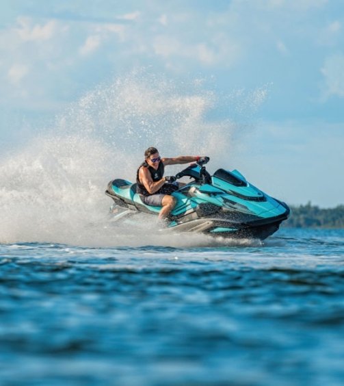 redesigned-ride-plate-helps-plant-hull-during-aggressive-cornering-courtesy-yamaha-35135-17927386
